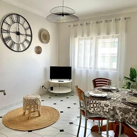 Апартаменти Sal&sol T1 *